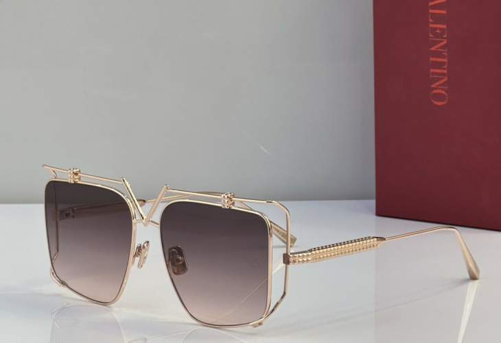Picture of Valentino Sunglasses _SKUfw65111972fw